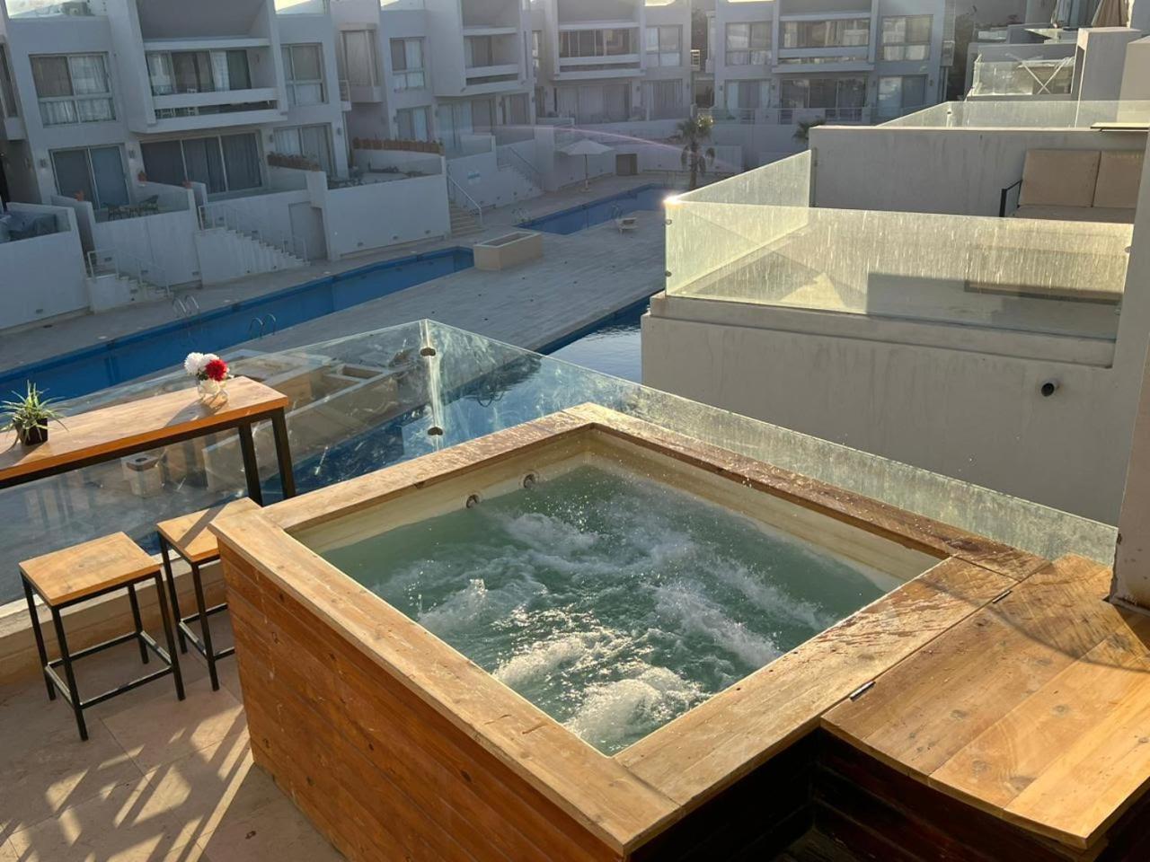 Lovely 1 Bedroom With Private Heated Jacuzzi At Sholan El Gouna Apartment *